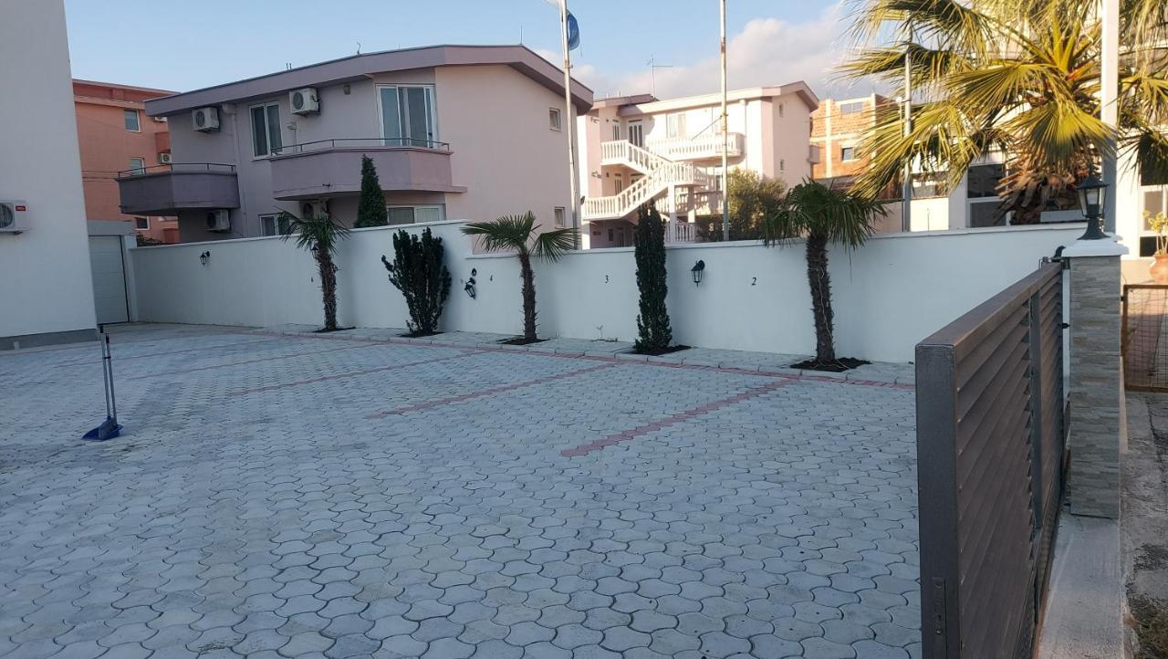 Ulcin Relax Apartments & Rooms Ulcinj Esterno foto